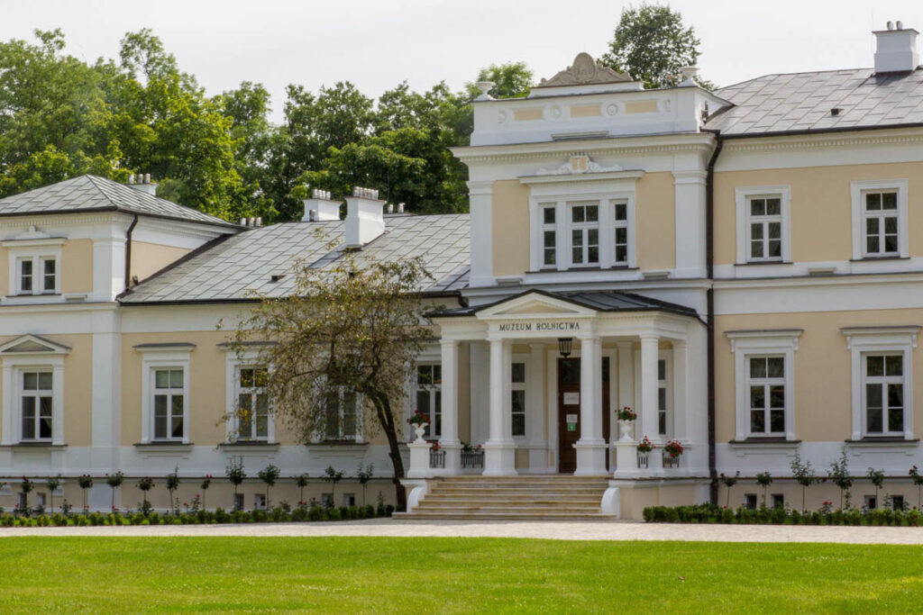 Muzeum Rolnictwa w&nbsp;Ciechanowcu – skansen, zielnik i&nbsp;więcej